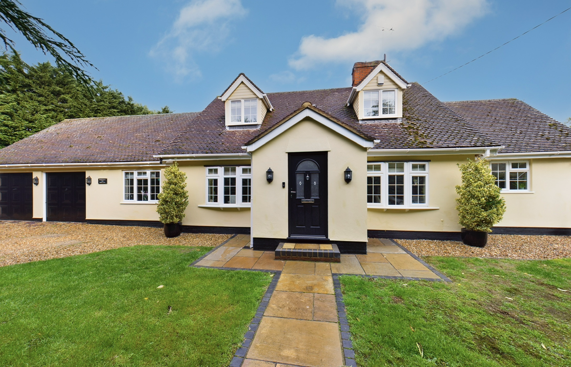 Roban Builders | New Build Homes | Extensions | Loft Conversions | Renovations